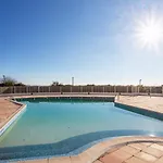 Le Sunset-cap Sud-12 By Interhome * אגדה